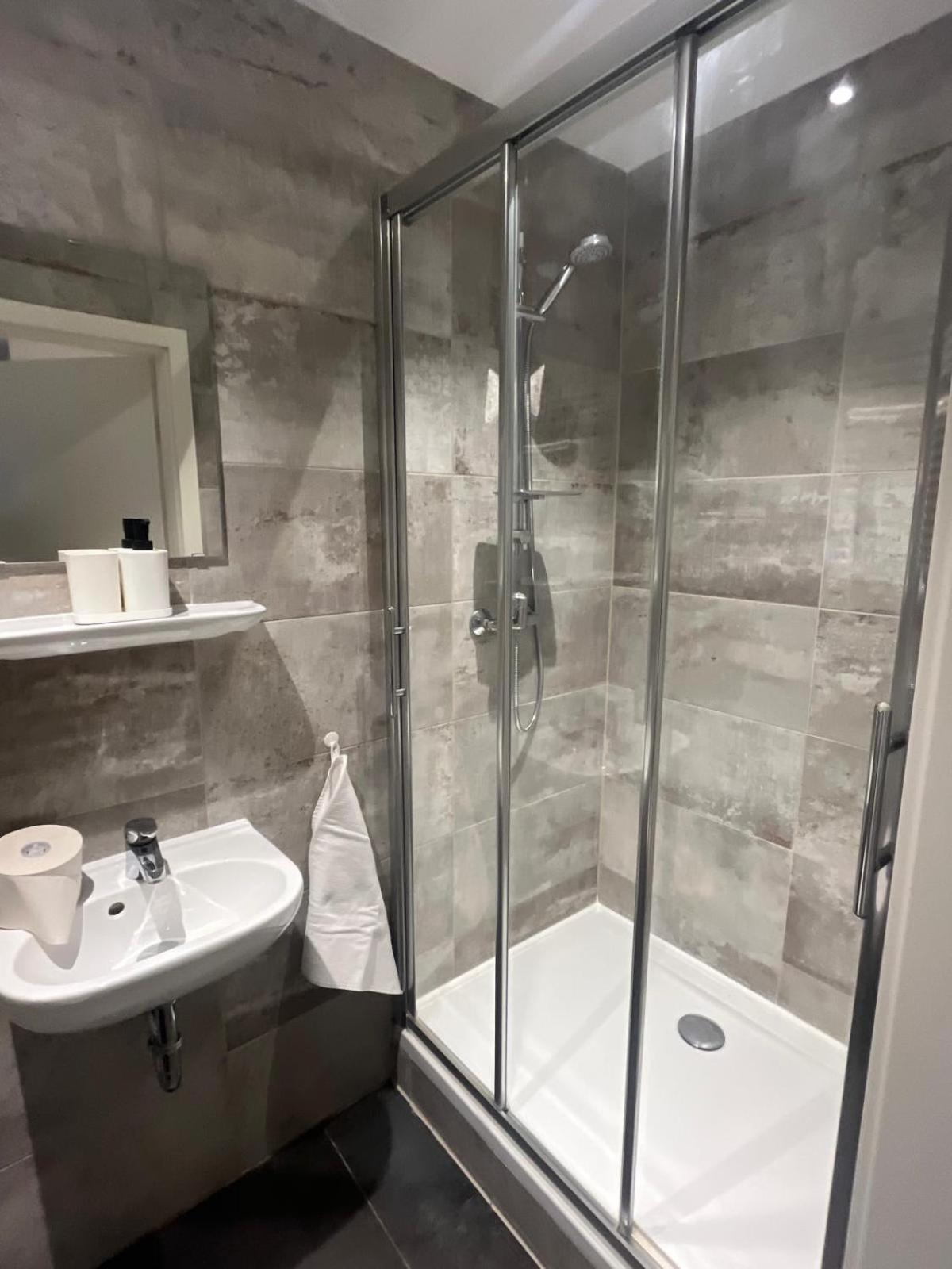 Hotel La Station Luksemburg Zewnętrze zdjęcie